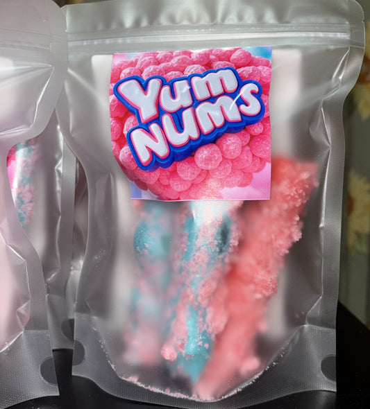 Yumnums shapow Sticks 4 in bag 